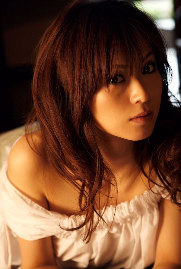 Hiroko Hatano / Hiroko Hatano 《Entro la fine dell'estate》 [Image.tv]