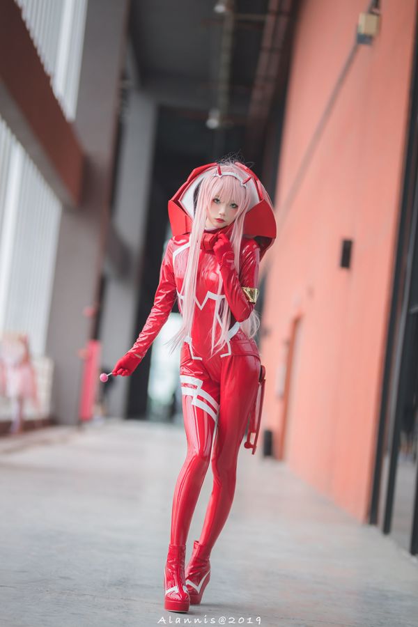Coser Five Ghosts "Gelcoat"