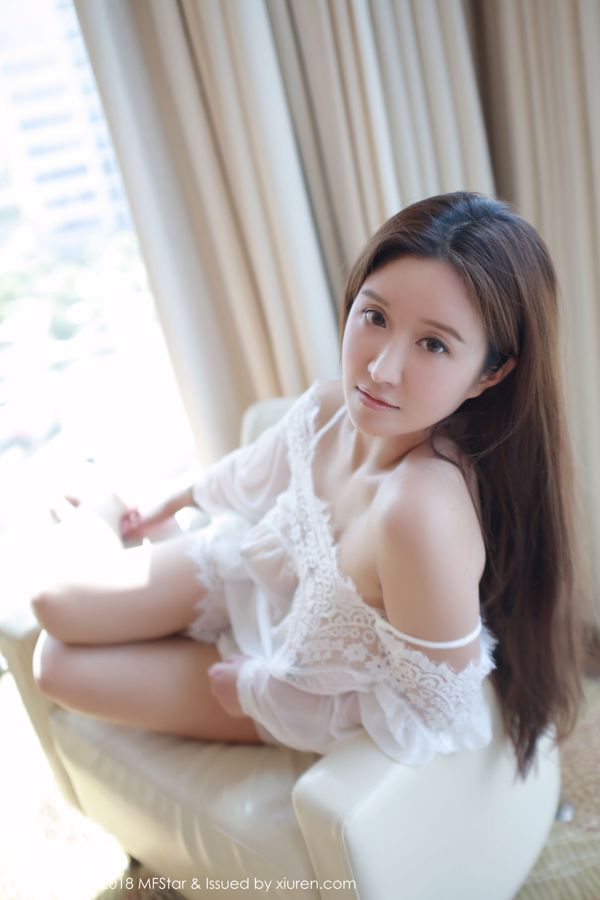 Weibo celebrity Jennanni_Jen "A Vague Spring Festival" [Model Academy MFStar] Vol.166