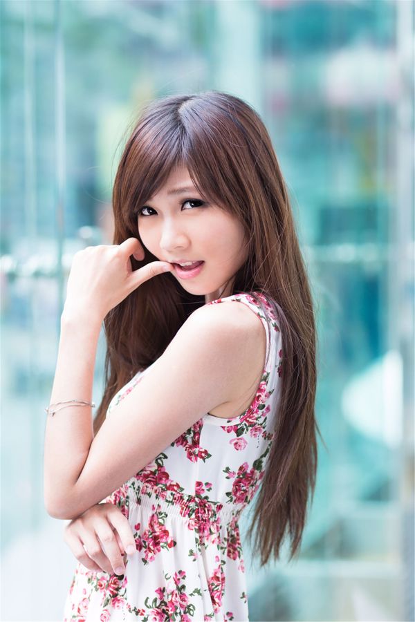 Chu Zhang Yazhu "A girl next door is growing up"
